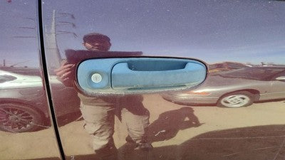 2003-2009 Dodge Ram 2500 Passenger Right Front Outside Door Handle Oem Red 6Cf