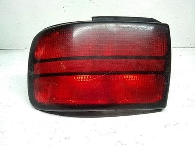 1992-1998 Olds Achieva Driver Tail Light Brake Lamp Turn Signal Rear Oem