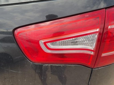 2010-2013 Kia Sportage Passenger Right Inner Tail Light Brake Lamp Oem Rear