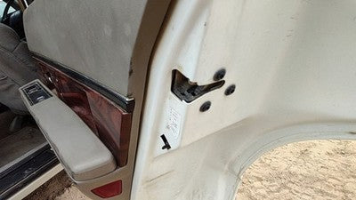 1998 Buick Lesabre Passenger Right Rear Door Latch With Rods/Cables Oem Back