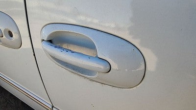 98 Town & Country Driver Left Rear Outside Door Handle Oem Back Pwp Golden White