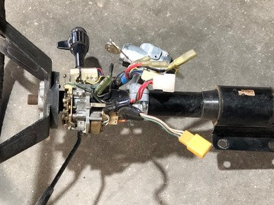 1970-1973 Nissan Datsun 240Z Steering Column Assembly Manual Trans Floor Shift