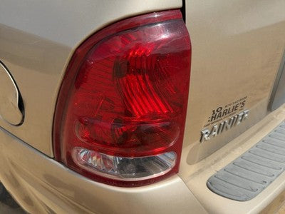 2004-2007 Buick Rainier Driver Left Tail Light Brake Lamp Oem Rear 15131580