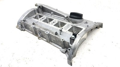 2000-2001 Vw Jetta Valve Cover Oem 1.8L 6A103469B