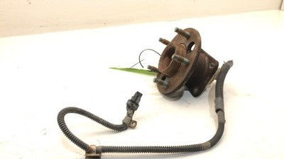 1997-2005 Chevy Venture Rear Spindle Stub Wheel Hub With Speed Sensor Wire Oem