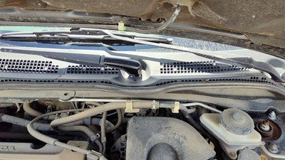 2004 Honda Civic Hatchback Si Windshield Wiper Cowl Vent Trim Panel Oem Cover