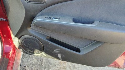 03-06 Outlander Passenger Right Front Door Trim Panel With Switches Black