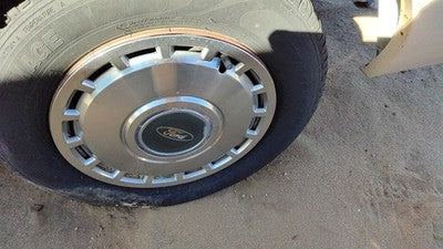 1984-1985 Ford Tempo 13 Hub Cap Wheel Cover Oem 1 E43z1130a