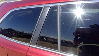 10-14 Outback Passenger Right Rear Vent Window Small Back Door Glass With Frame
