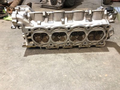 2005-2011 Volvo XC90 Right Rear Cylinder Head 4.4L Off Good Running Motor