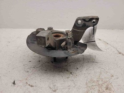 2004-2007 Saturn Vue Rh Passenger Right Front Spindle Steering Knuckle With Hub