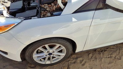 2012-2018 Ford Focus Driver Left Front Fender Oem White Yz Bm5Z16006A
