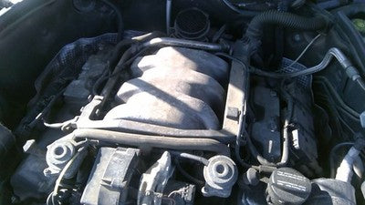 2001-2005 Mercedes C240 Complete Fuel Rail With Injectors Set Loaded Oem 2.6L