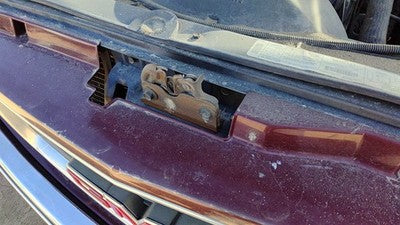 1995-2000 Gmc Yukon Hood Latch Assembly With Bracket Oem