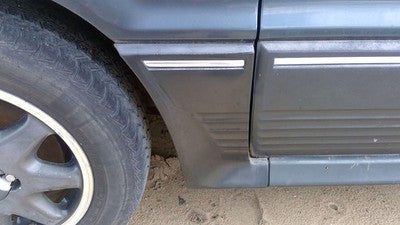 1991 Mitsubishi Galant Vr-4 Driver Left Moulding From Fender Trim Strip Green