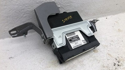 2005-2006 Toyota Camry Electronic Control Module Engine Computer Ecm Ecu 2.4L At