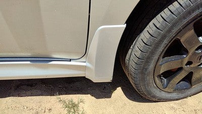 2010 Nissan Sentra Sr Passenger Right Moulding From Fender Trim Strip Silver K23