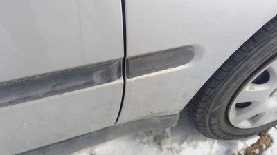 1996-2000 Honda Civic Passenger Right Moulding From Fender Oem Trim Strip