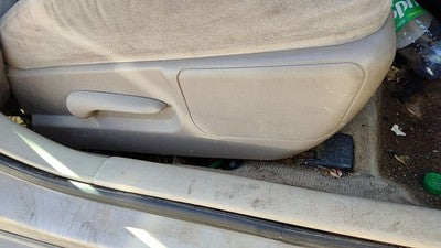 01 Impala Passenger Right Side Power Seat Switch With Trim Panel Oem Neutral 52D