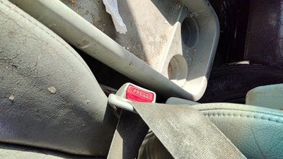 2005-2010 Honda Odyssey Driver Left Front Seat Belt Buckle Receiver Oem Gray