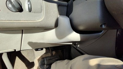 2005-2007 Dodge Caravan Lower Dash Under Column Knee Bolster Trim Panel Khaki J1