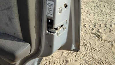 1994 Jeep Grand Cherokee Passenger Right Rear Door Latch With Rods/Cables Back