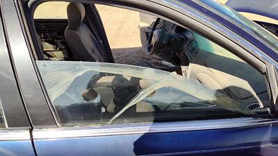1998-2002 Oldsmobile Intrigue Passenger Right Front Side Window Door Glass Oem