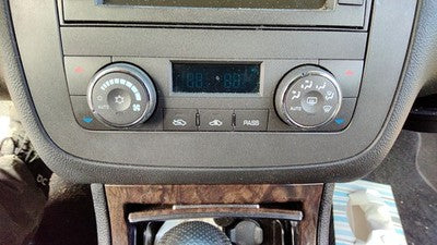 07-11 Lucerne Automatic Temperature Control Module In Dash Heater Ac Head Unit