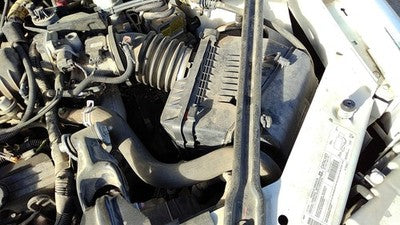 99-04 Buick Regal Complete Air Intake Cleaner Filter Box Housing With Tube 3.8L