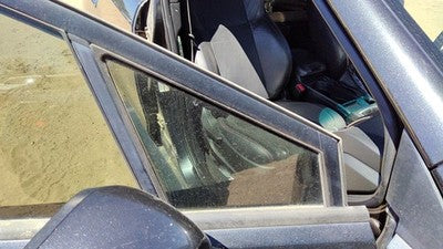 2015-21 Subaru Wrx Passenger Right Front Vent Window Small Door Glass With Frame