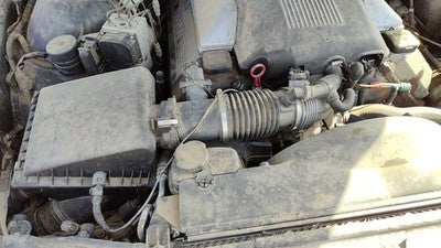 1997 Bmw 540I Complete Air Intake Cleaner Filter Box Housing With Tube Oem 4.4L