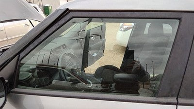2014-2019 Kia Soul Driver Left Front Side Window Door Glass Oem 82410B2020
