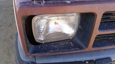 1981-1987 Isuzu Pup Pickup Passenger Right Head Light Front Lamp With Bracket
