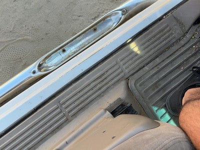 05 Silverado 2500 Driver Left Lower Sill Step Moulding Trim Panel Oem Tan 52D