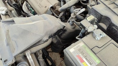 00-01 Maxima Complete Air Intake Cleaner Filter Box Housing With Tube Oem 3.0L