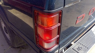 1987-1996 Dodge Dakota Driver Left Tail Light Oem Brake Lamp Rear 55076438
