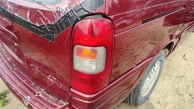 1997-2004 Chevy Venture Passenger Right Tail Light Brake Lamp Oem Rear 19206746