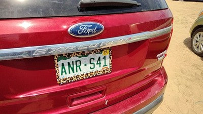 2014 Ford Explorer Chrome Trim Strip From Back Hatch Oem