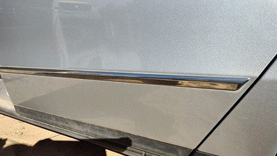 06-10 Passat Driver Left Rear Moulding From Door Back Trim 8E8e Reflex Silver