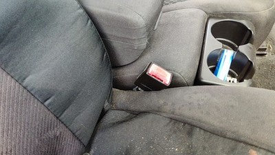 2012 Gmc Canyon Passenger Right Front Seat Belt Buckle Receiver Oem Ebony 19J