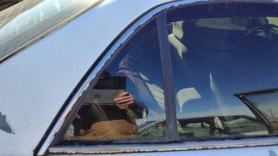 97-05 Buick Century Passenger Right Rear Vent Window Back Door Glass With Frame