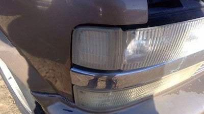 95-05 Chevy Astro Passenger Right Front Turn Signal Light Lamp Fender Mounted