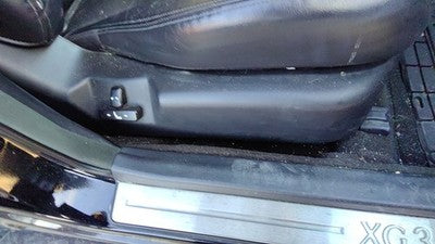 2005 Hyundai Xg350 Passenger Right Side Power Seat Switch With Trim Panel Black
