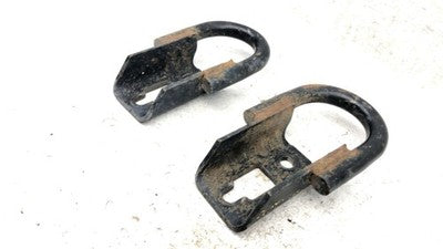 2008 Ford Expedition Tow Hook Pair Set Oem With Bolts