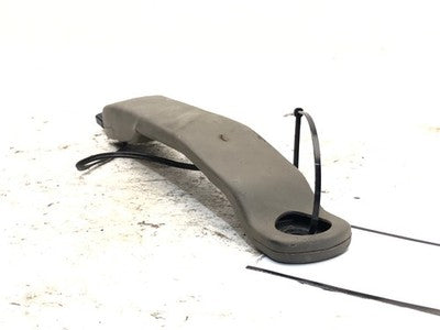 99-04 Alero Passenger Right Front Seat Belt Buckle Receiver 2 Door Coupe Tan 52