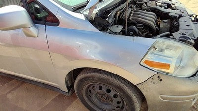 2007-2011 Nissan Versa Passenger Right Front Fender Oem Silver K23 Fca00El0Aa