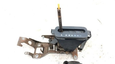 03 Chevy Cavalier Floor Shifter Lever Assembly Shift Unit Automatic Transmission