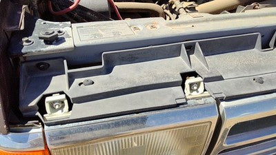 1987-1991 Ford F150 Top Plastic Cover Above Radiator Support Oem Upper Shield