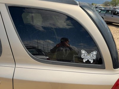 2004-2007 Buick Rainier Driver Left Rear Quarter Glass Back Side Window Oem