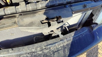 2003-2005 Hyundai Xg350 Hood Latch Assembly With Bracket Oem 8419039000